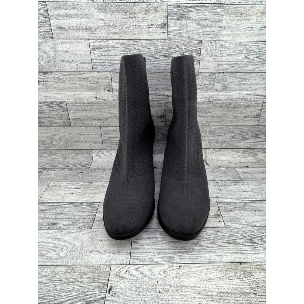 Born Women F70442 Knit Sock Ankle Boots Charcoal Gray Block Heel‎ Size 6M